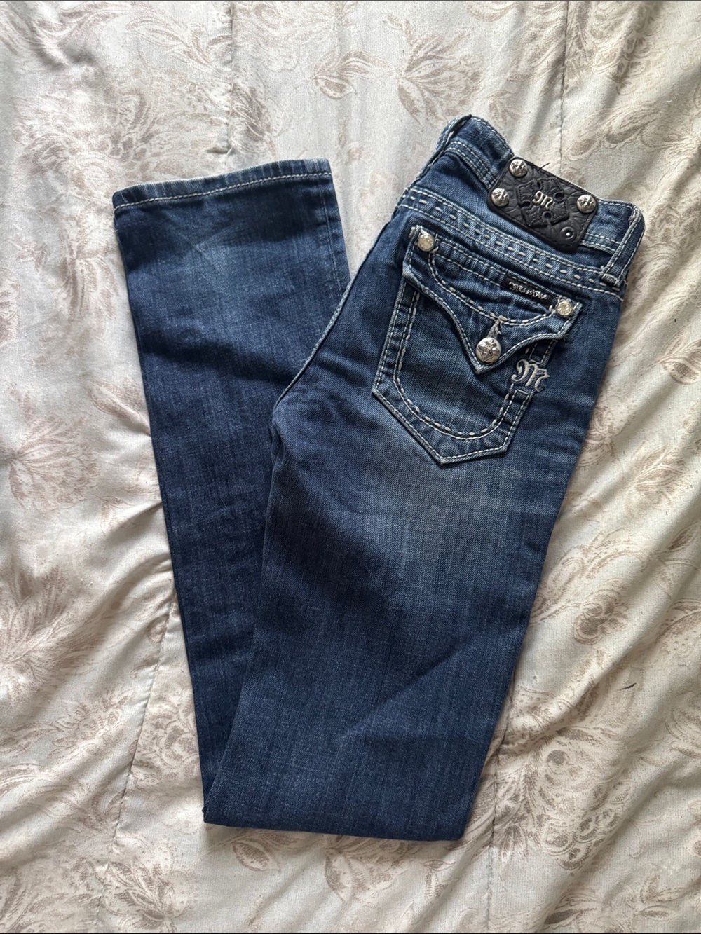 Dark wash straight leg miss me jeans